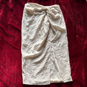 H&M Cream Textured Pencil Skirt with Twist Waist and Front Slit